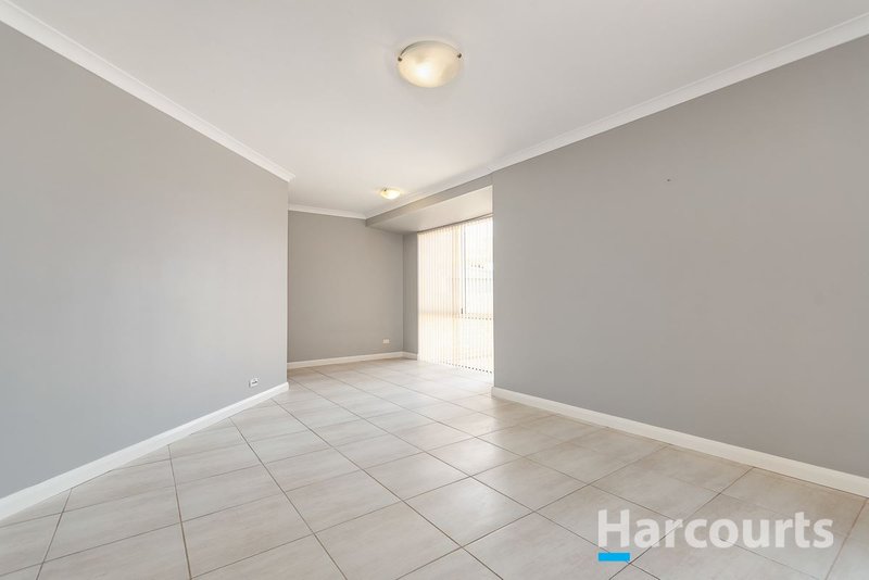 Photo - 4 Hartford Ramble , Currambine WA 6028 - Image 9