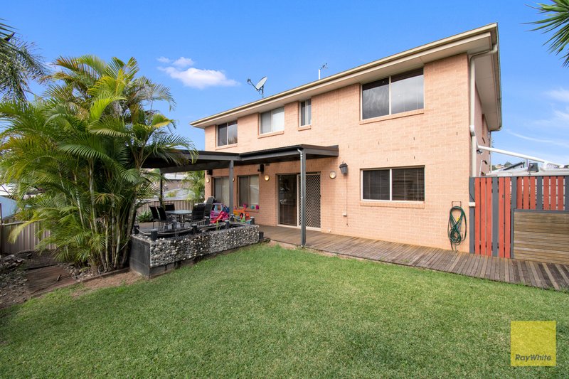 Photo - 4 Hartog Place, Sunshine Bay NSW 2536 - Image 17