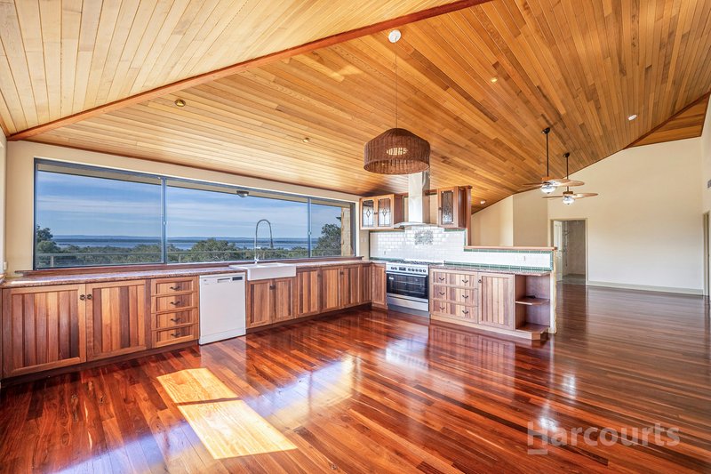 Photo - 4 Harvey View Drive, Herron WA 6211 - Image 2