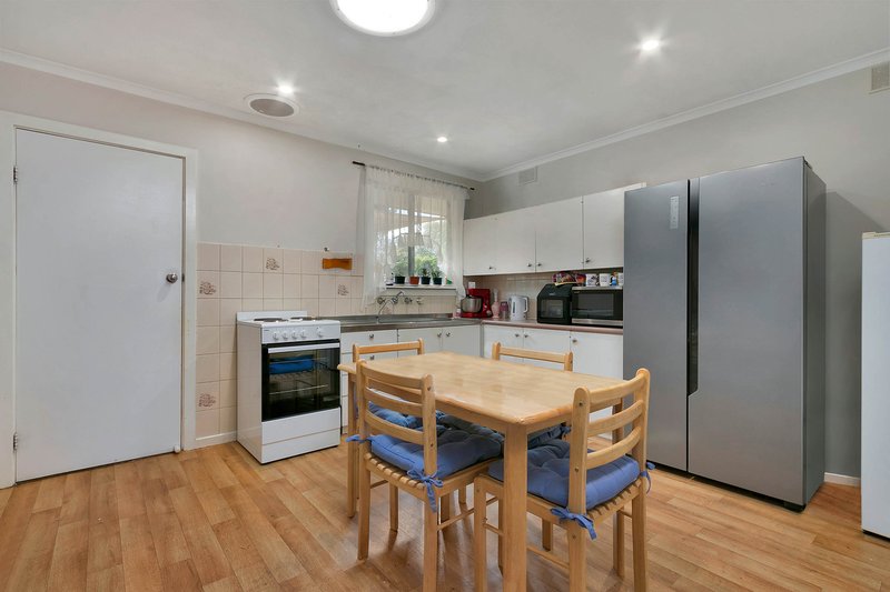 Photo - 4 Haydon Street, Gawler West SA 5118 - Image 5