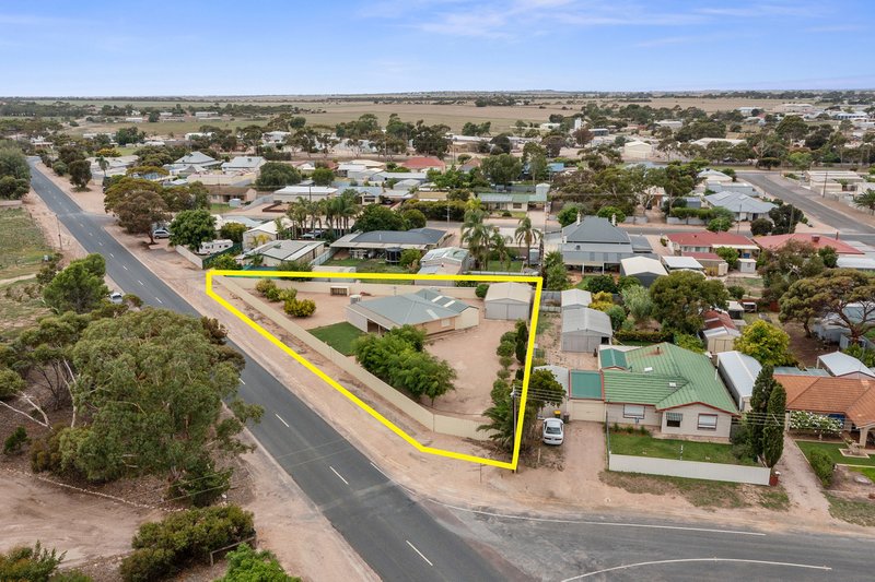 Photo - 4 Haylock Road, Moonta SA 5558 - Image 20