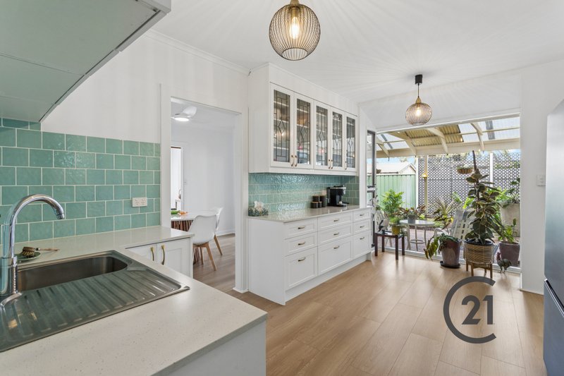 Photo - 4 Hazel Grove, Semaphore Park SA 5019 - Image 4
