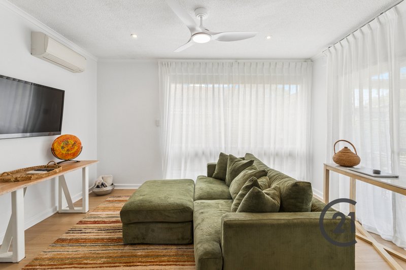 Photo - 4 Hazel Grove, Semaphore Park SA 5019 - Image 9