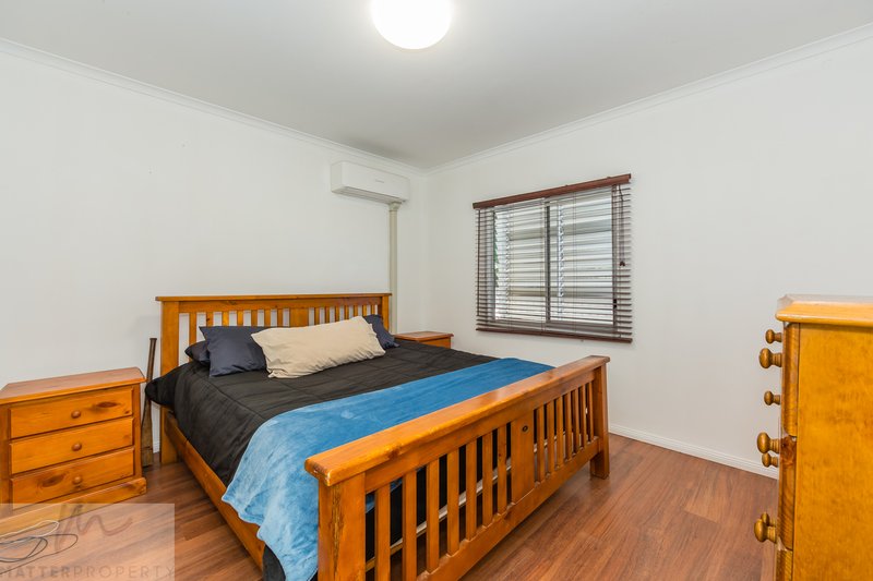 Photo - 4 Hazel Street, Mount Isa QLD 4825 - Image 7