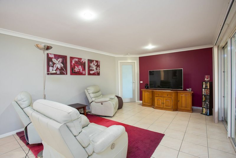 Photo - 4 Headland Drive, Hallidays Point NSW 2430 - Image 18