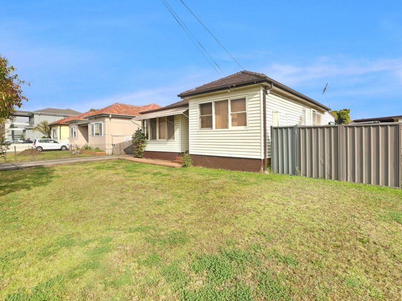 4 Hector Street, Chester Hill NSW 2162