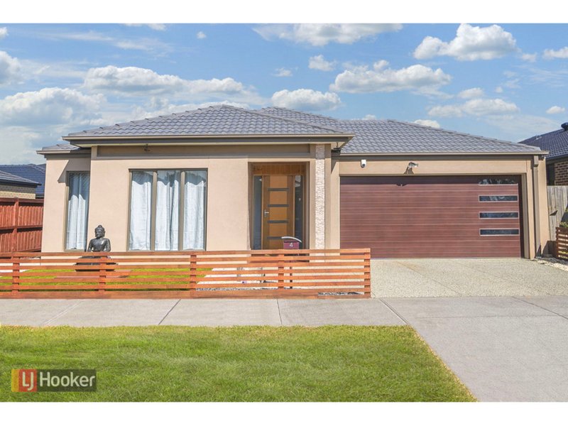 4 Hedges Street, Craigieburn VIC 3064