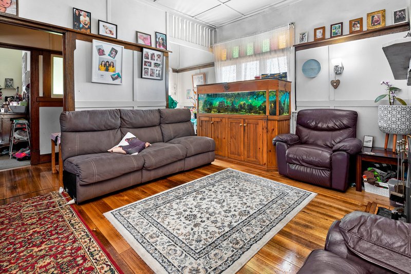 Photo - 4 Hedley Street, Scottsdale TAS 7260 - Image 3