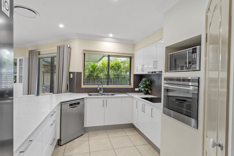 Photo - 4 Helidon Gr , Ormeau QLD 4208 - Image 12