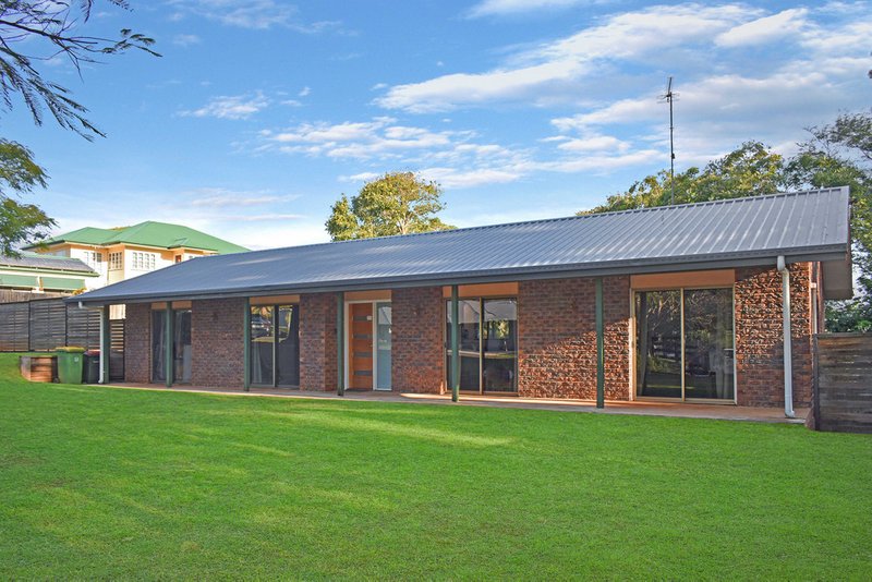 4 Hempstock Street, Glass House Mountains QLD 4518