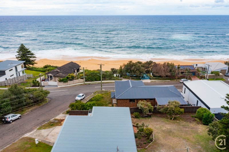 4 Henrys Road, Forresters Beach NSW 2260