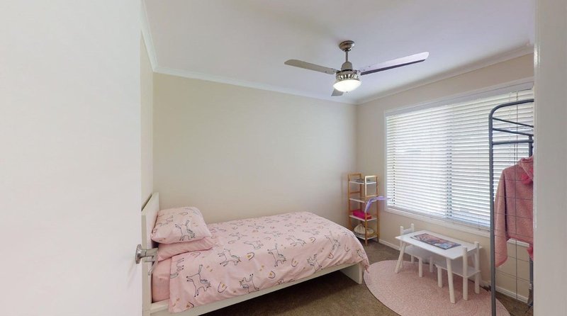 Photo - 4 Henschke Court, Caboolture QLD 4510 - Image 6