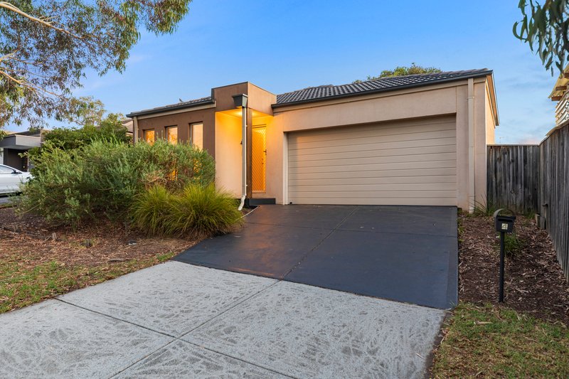 4 Herbert Street, Pakenham VIC 3810