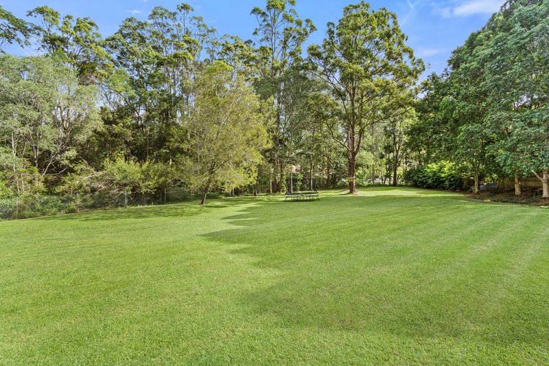 Photo - 4 Hersden Court, Bonogin QLD 4213 - Image 10