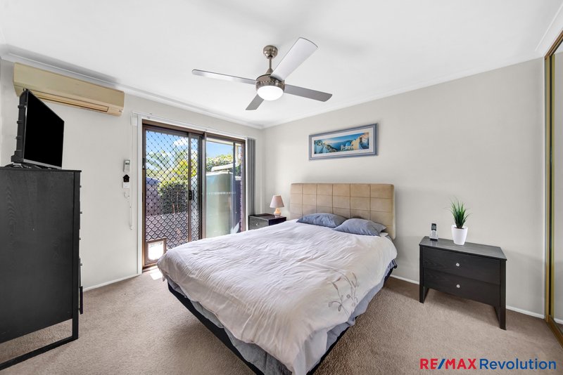 Photo - 4 Hester Street, Shailer Park QLD 4128 - Image 12