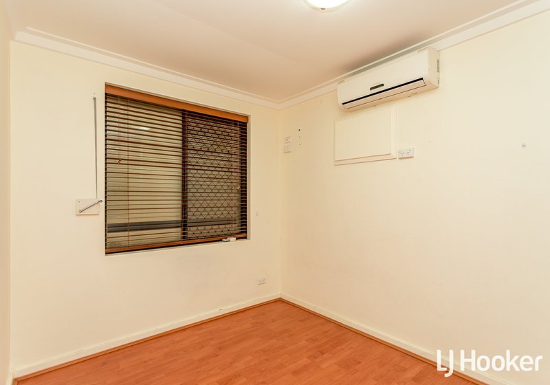 Photo - 4 Hickson Avenue, Armadale WA 6112 - Image 9