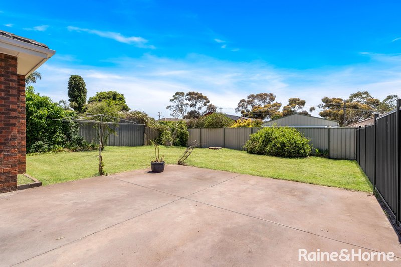 Photo - 4 Higgins Avenue, Sunbury VIC 3429 - Image 17