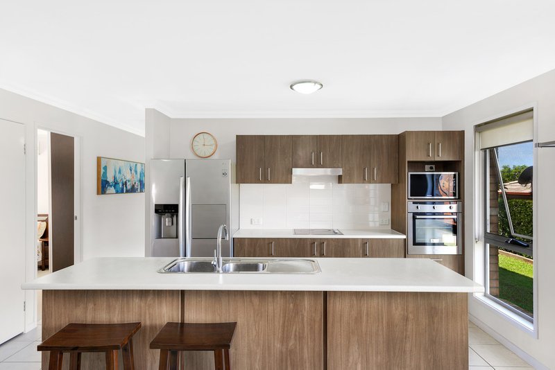 Photo - 4 Highview Terrace, Murrumba Downs QLD 4503 - Image 3