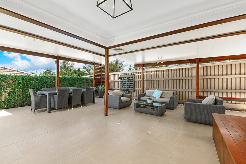 Photo - 4 Highview Terrace, Murrumba Downs QLD 4503 - Image 16