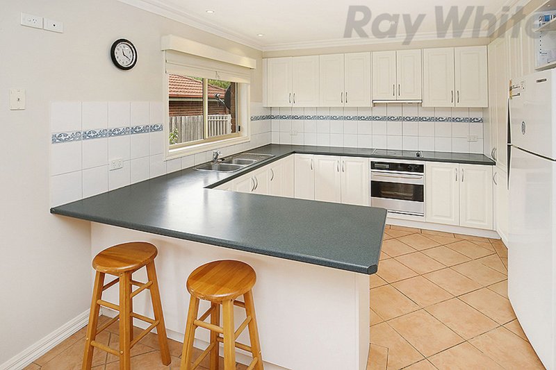 Photo - 4 Hilda Place, Whittlesea VIC 3757 - Image 2