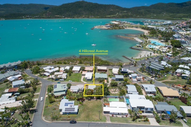 Photo - 4 Hillcrest Avenue, Airlie Beach QLD 4802 - Image 2