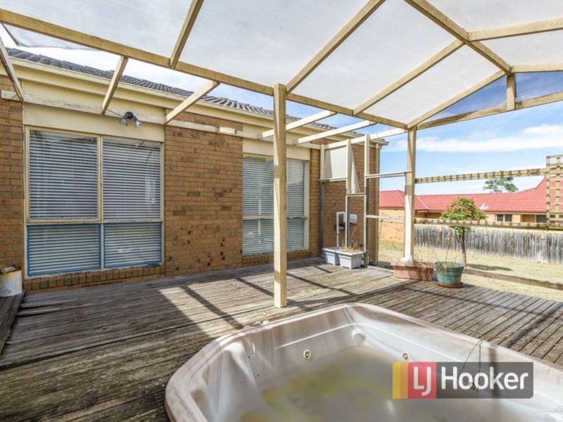 Photo - 4 Hillrise Court, Pakenham VIC 3810 - Image 17