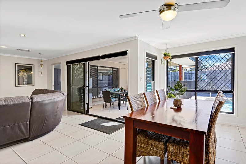 Photo - 4 Hillsborough Circuit, Mountain Creek QLD 4557 - Image 6
