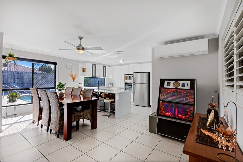 Photo - 4 Hillsborough Circuit, Mountain Creek QLD 4557 - Image 8