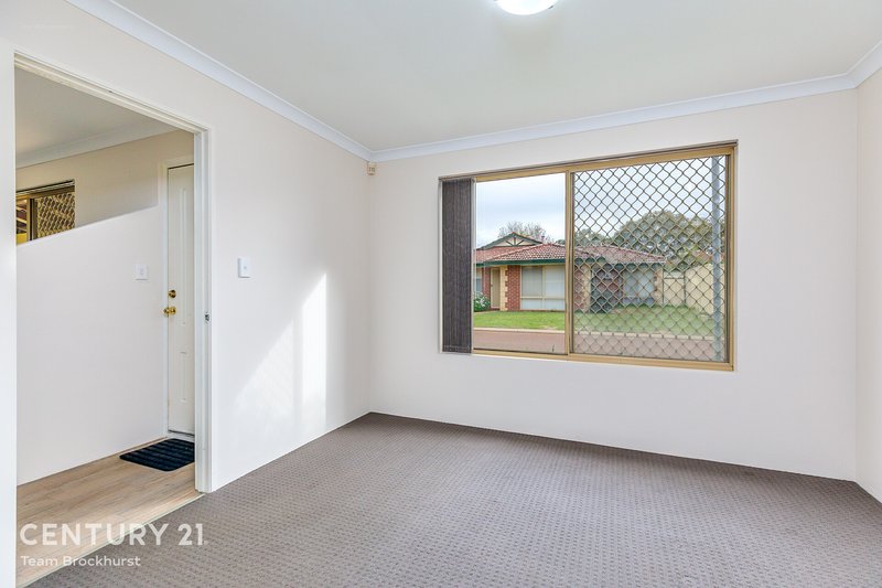 Photo - 4 Hillview Court, Gosnells WA 6110 - Image 12