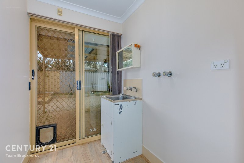 Photo - 4 Hillview Court, Gosnells WA 6110 - Image 24