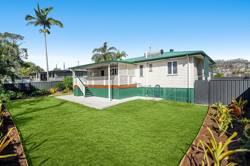 Photo - 4 Hinckley Street, Manly West QLD 4179 - Image 6
