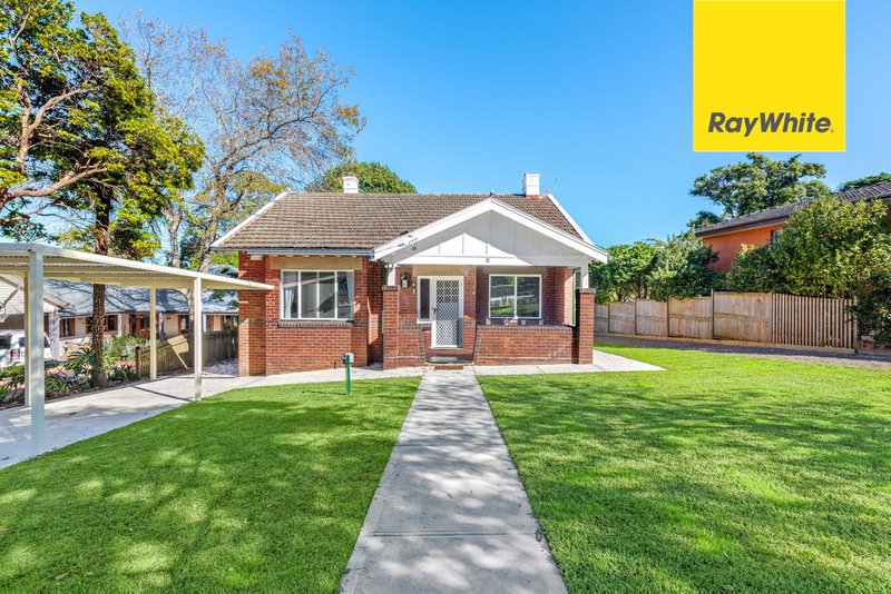 4 Hinemoa Avenue, Normanhurst NSW 2076