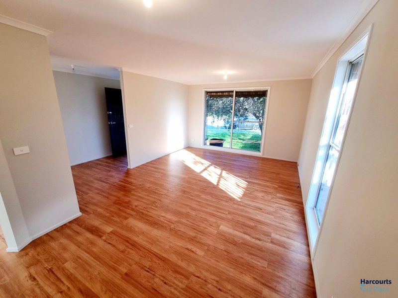 Photo - 4 Hinton Glen, North St Marys NSW 2760 - Image 2