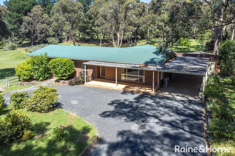 4 Hoburd Drive, Woodend VIC 3442