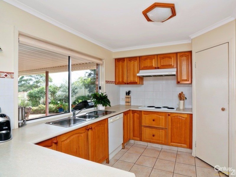 Photo - 4 Hollydale Place, Prospect NSW 2148 - Image 3