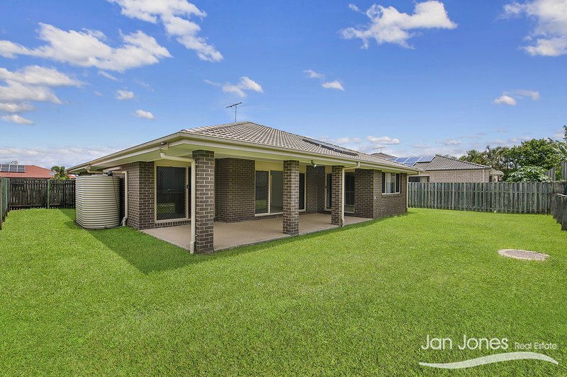 Photo - 4 Hollywood Ave , Bellmere QLD 4510 - Image 14