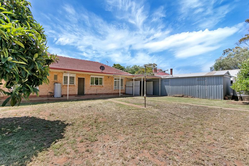 Photo - 4 Holmes Street, Willaston SA 5118 - Image 10