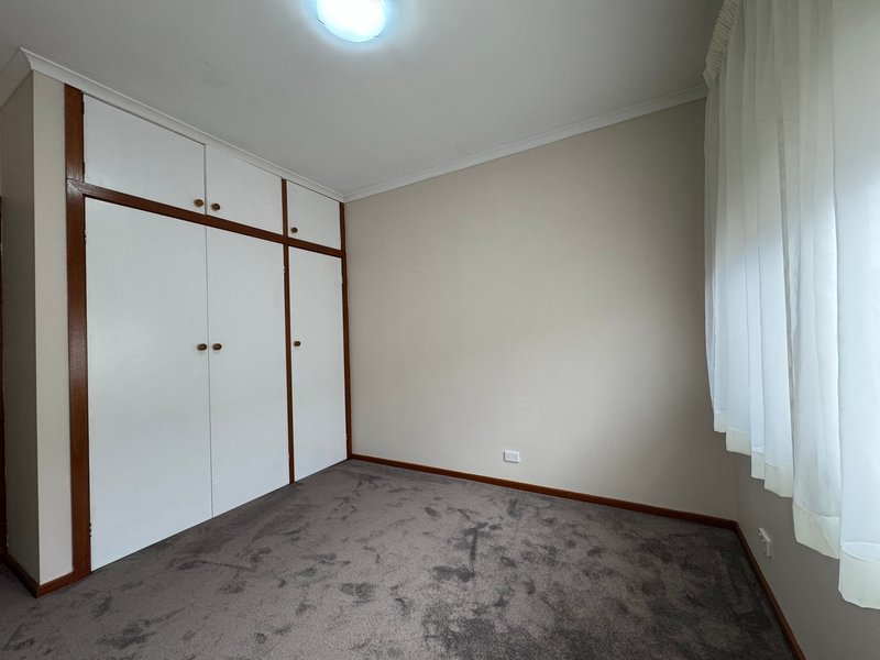 Photo - 4 Holohan Place, Dandenong North VIC 3175 - Image 21