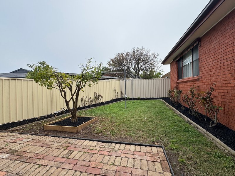 Photo - 4 Holohan Place, Dandenong North VIC 3175 - Image 27