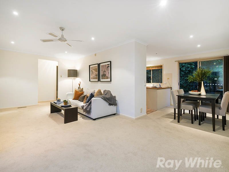 Photo - 4 Holyrood Street, Highett VIC 3190 - Image 2