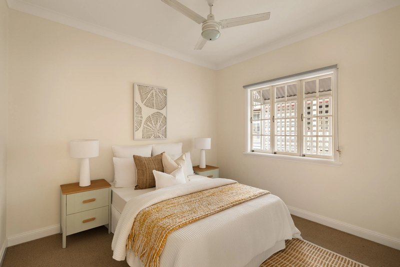 Photo - 4 Hooker Street, Windsor QLD 4030 - Image 10