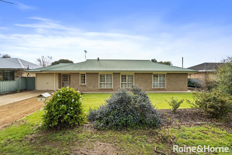 Photo - 4 Hooper Road, Strathalbyn SA 5255 - Image 2