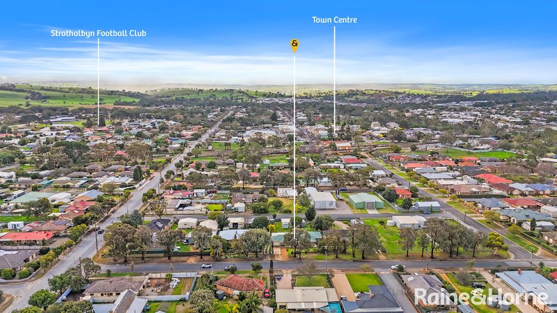 Photo - 4 Hooper Road, Strathalbyn SA 5255 - Image 4