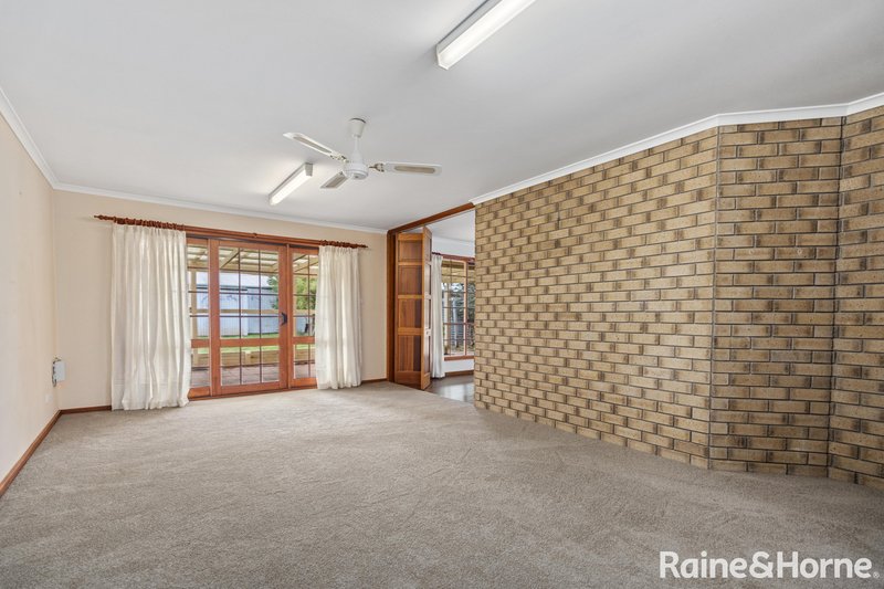Photo - 4 Hooper Road, Strathalbyn SA 5255 - Image 9