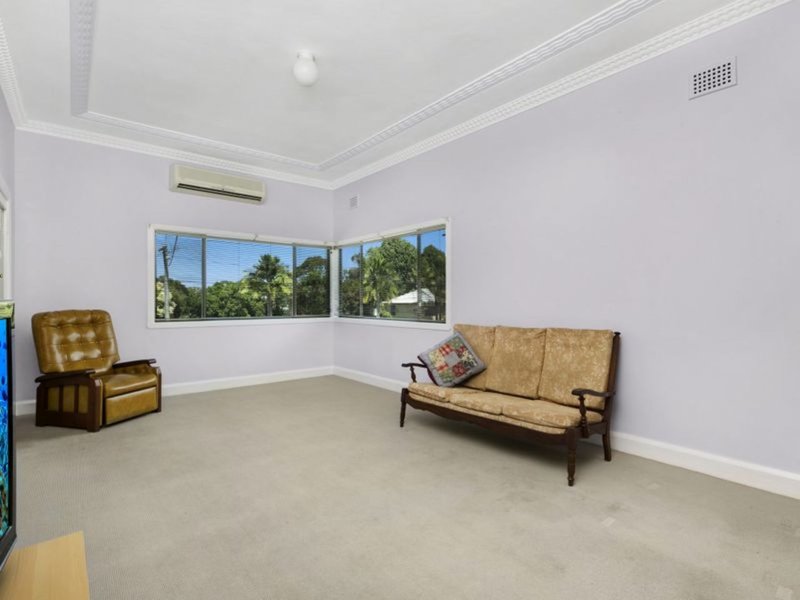 Photo - 4 Hopetoun Street, Kempsey NSW 2440 - Image 2