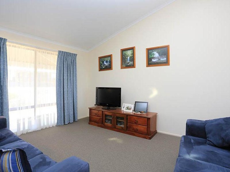 Photo - 4 Hosking Road, Tiddy Widdy Beach SA 5571 - Image 10