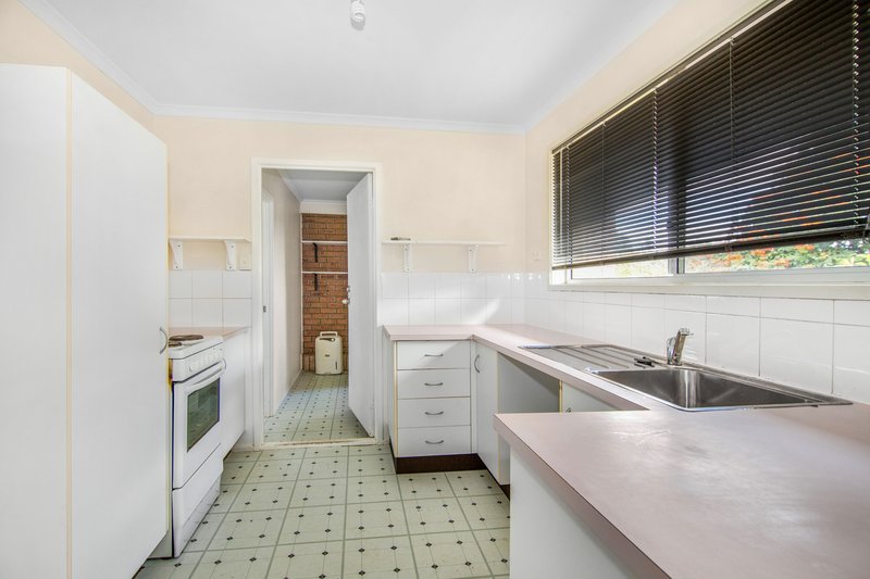 Photo - 4 Houdini Terrace, Edens Landing QLD 4207 - Image 2