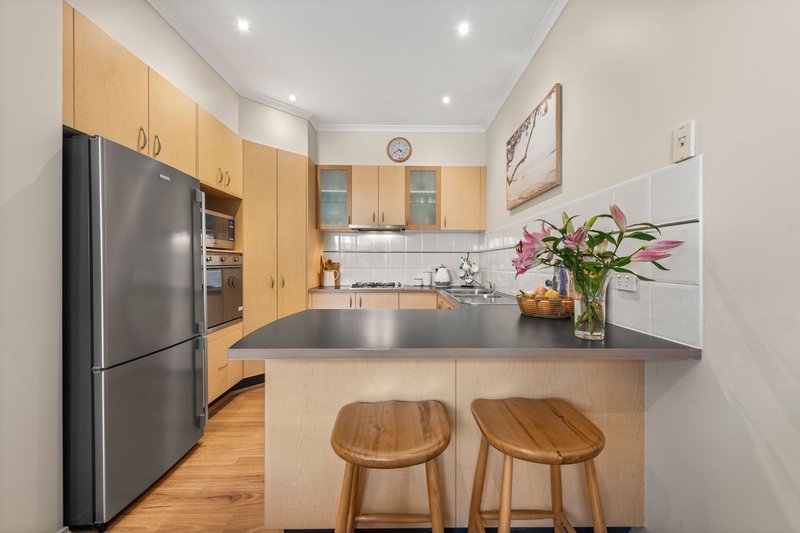 Photo - 4 Houghton Drive, Ferntree Gully VIC 3156 - Image 6