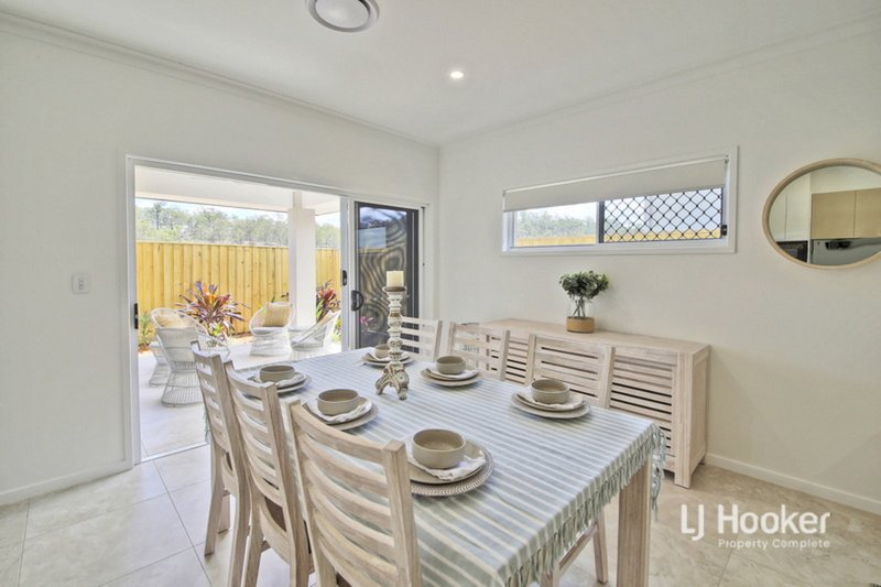 Photo - 4 Houston Street, Spring Mountain QLD 4300 - Image 5