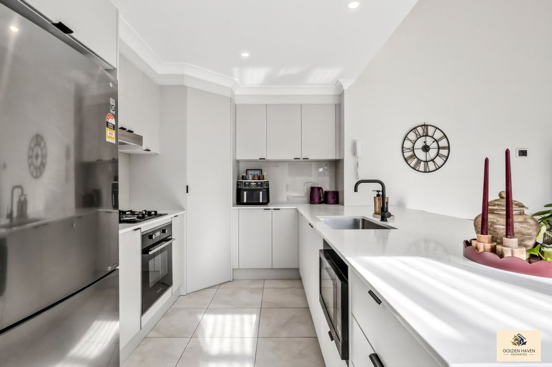 Photo - 4 Howmans Street, Harrison ACT 2914 - Image 3